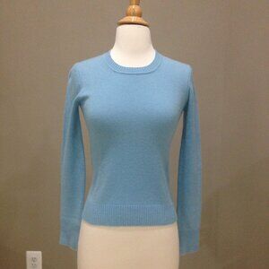 TSE pure cashmere sweater in new condition